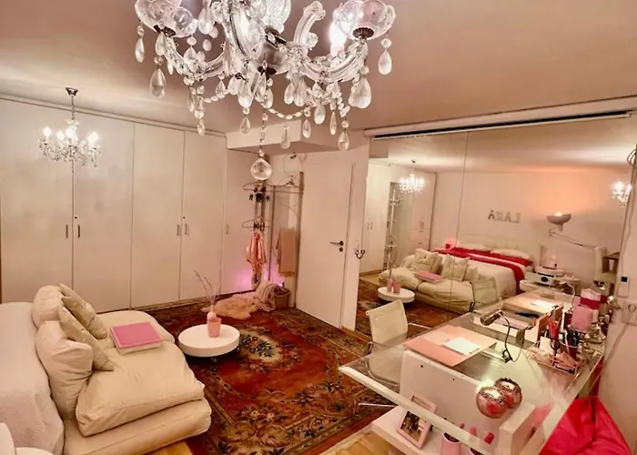 Charmante Im Untergeschoss